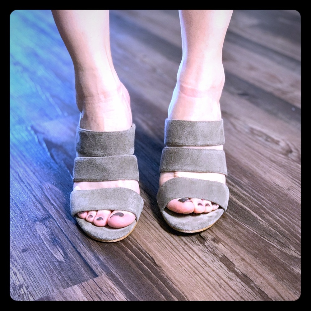 Lucky brand open back strapped sandal.